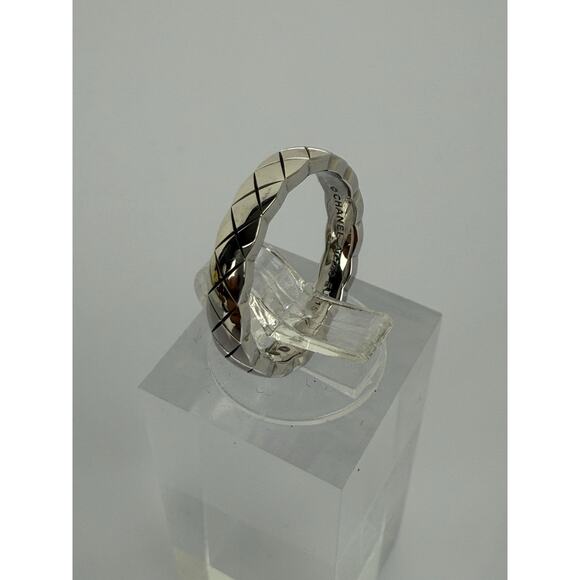 CHANEL Coco Crush 18k White Gold Ring Size - Picture 1 of 7